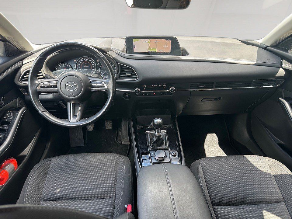 Fahrzeugabbildung Mazda CX-30 2.0 M Hybrid 122PS 6GS SELECTION
