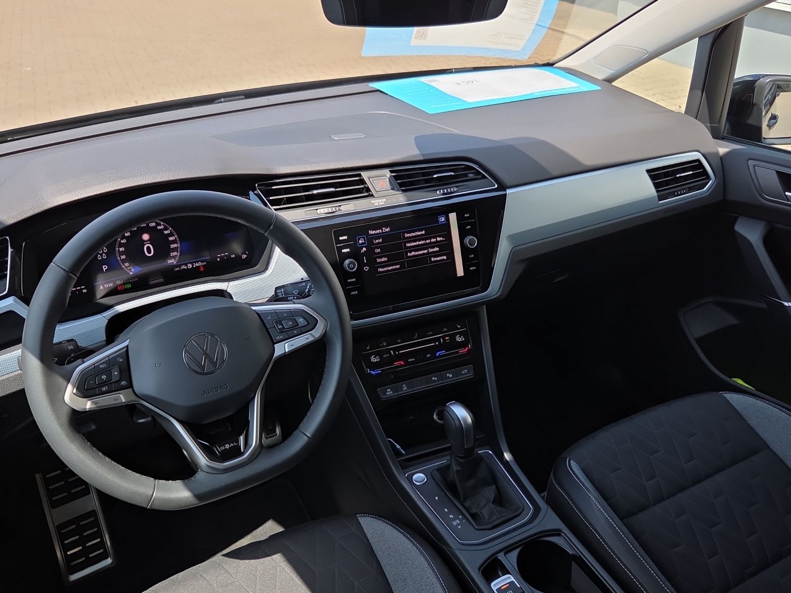 Volkswagen Touran - Bild 24