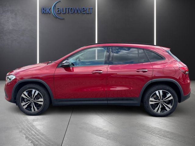 GLA 250 e Progressive Navi Panorama AHK Business