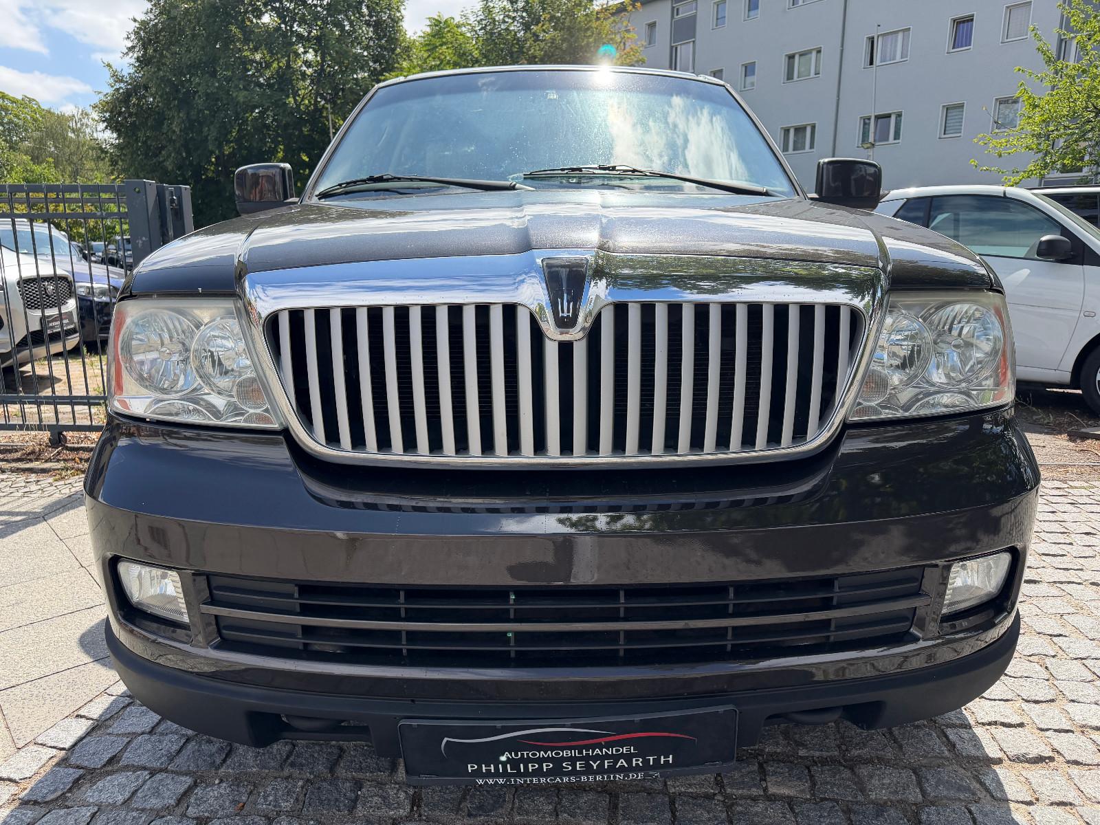 Lincoln NAVIGATOR 5,4L V8 4x4*AUT.*LEDER*EGSD*7-SITZE*