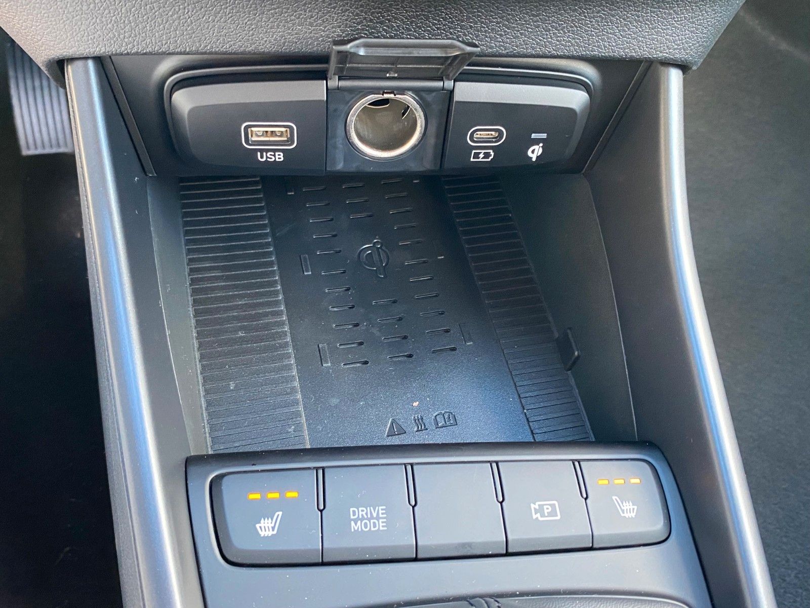 Fahrzeugabbildung Hyundai i20 1.0 T-GDI Trend *Navi*Klima*Sitzhzg*Kamera*