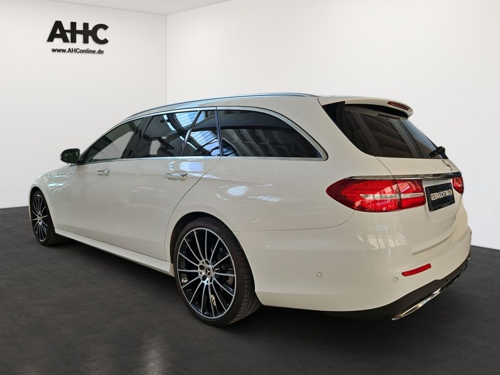Fahrzeugabbildung Mercedes-Benz E 200 T AMG AHK Totwi. Multibeam Burm. Sport KAM