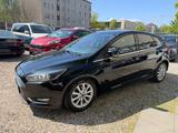 Ford Focus 1,5 TDCi 88kW PowerShift*Navi*Euro6 - Ford Focus: 1.8
