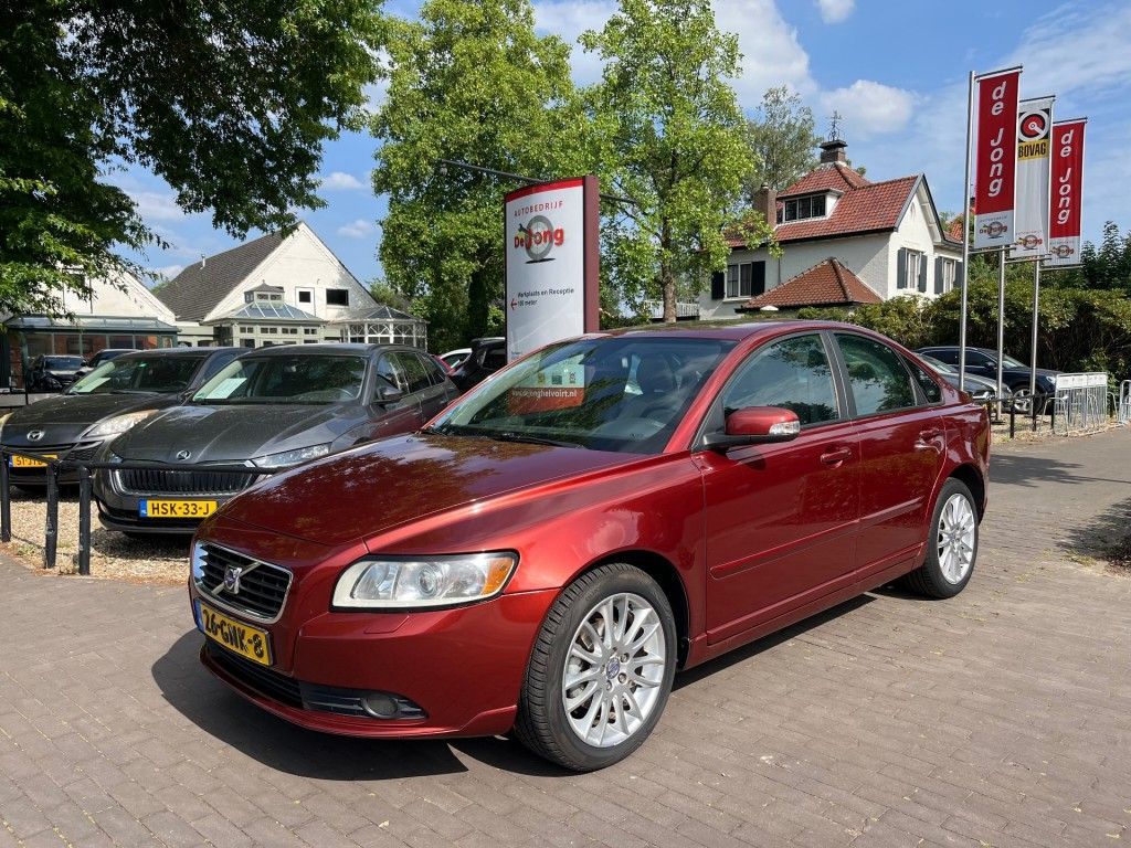 Volvo S40