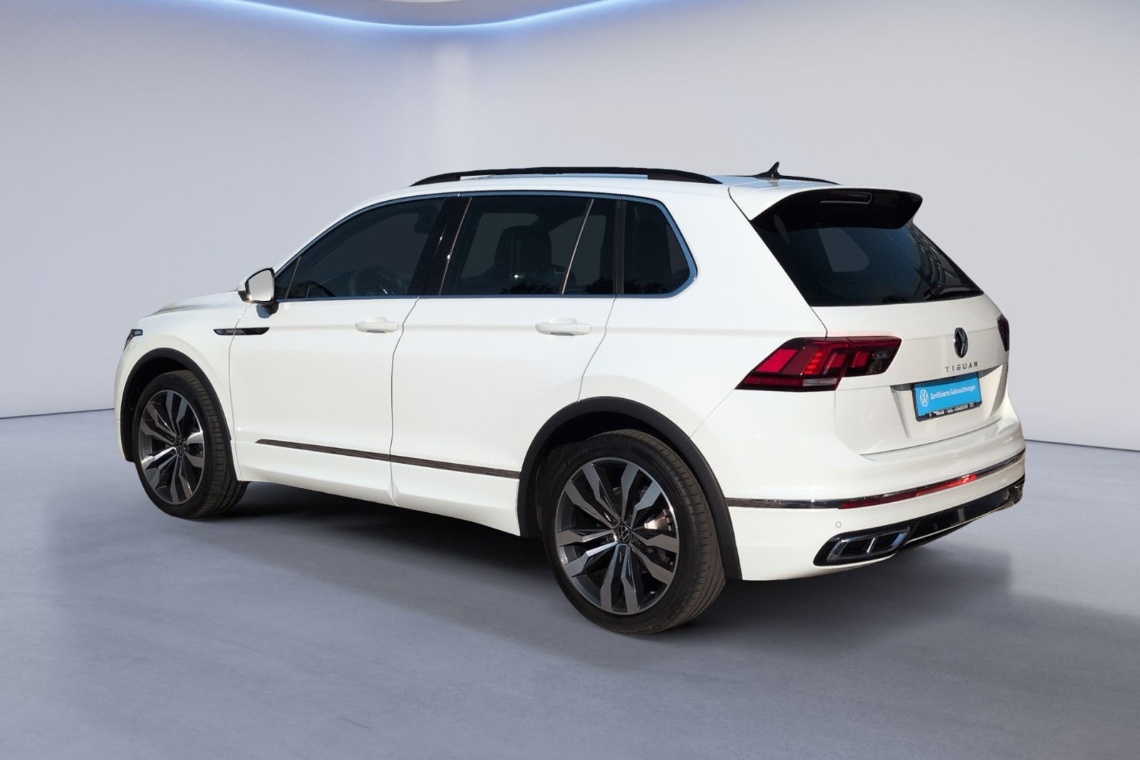 Tiguan 2.0 TDI DSG 4M R-Line KAMERA+STHZ+AHK