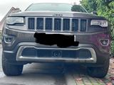 Jeep Grand Cherokee 3.0l V6 250PS Overland AHK Luft   - graue Jeep Grand Cherokee