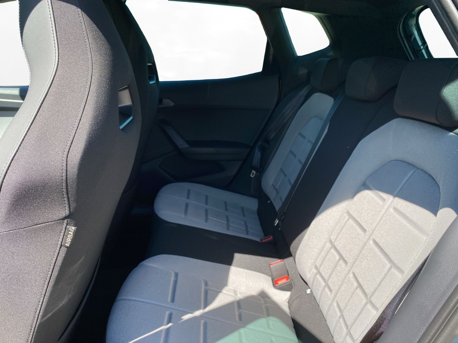 Seat Arona - Bild 13