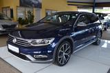 Volkswagen Passat Variant Alltrack BMT 4Motion - Volkswagen Passat Variant: Blau, Motion