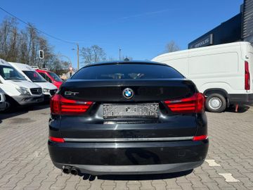 BMW 520 Gran Turismo - 12