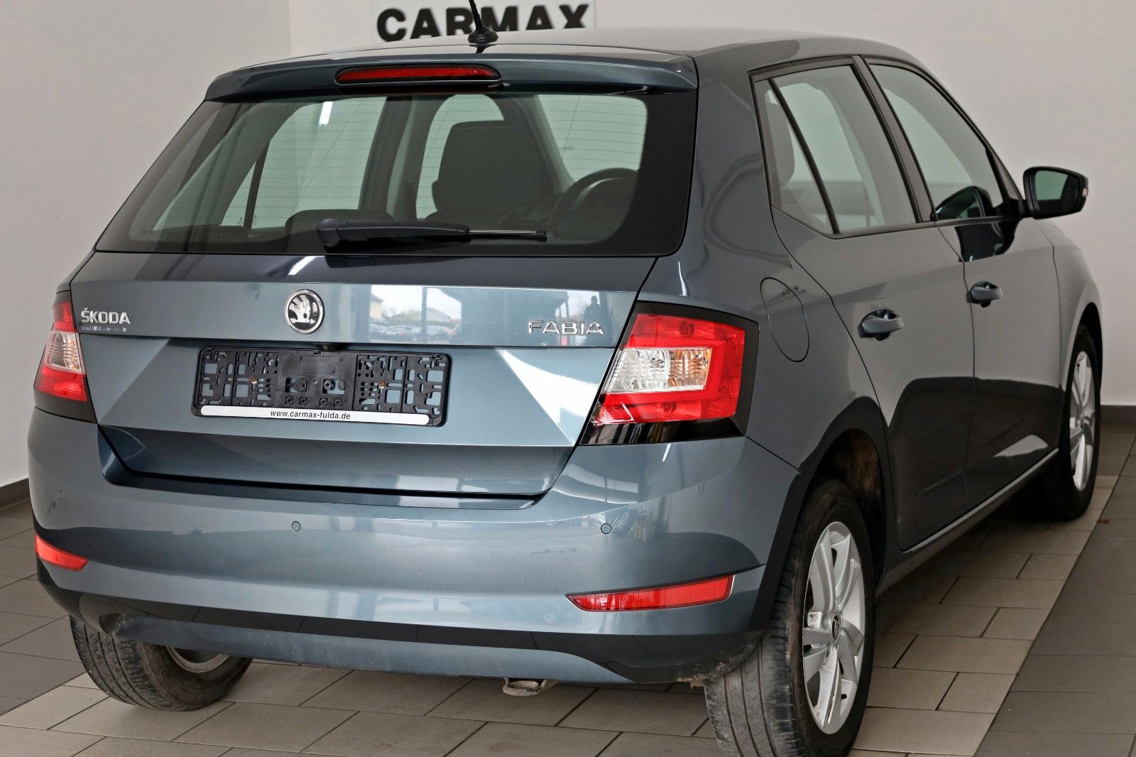 Fahrzeugabbildung SKODA Fabia Ambition SH,PDC,Kamera,Apple CarPlay,SR+WR