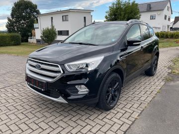 Ford Kuga - 1