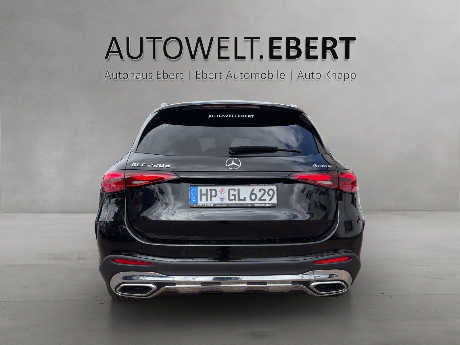 Fahrzeugabbildung Mercedes-Benz GLC 220 d 4M AMG-Line Pano AHK Burm Distr 360°