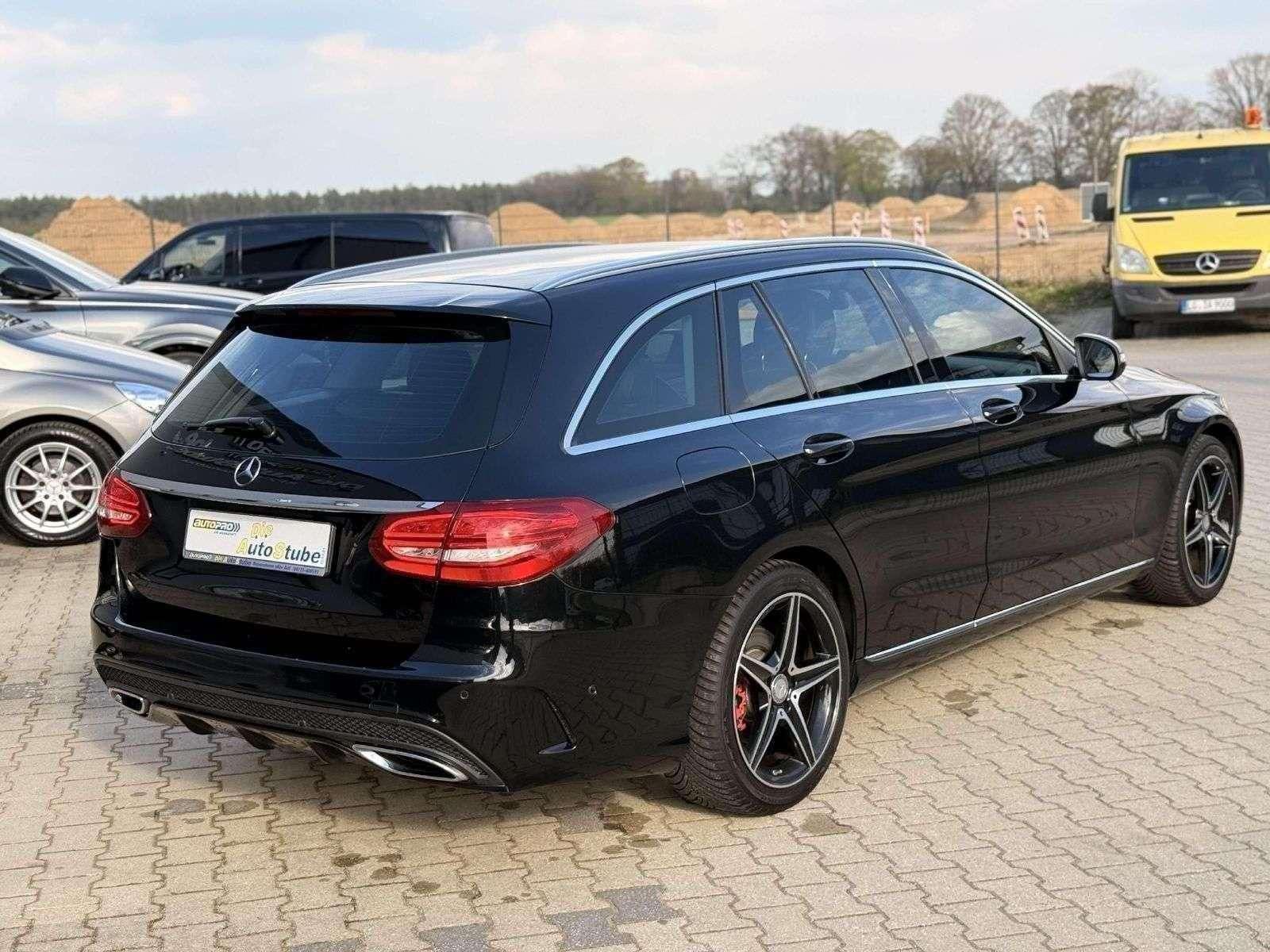 Mercedes-Benz C 180 Kombi/Amg-Line/Led/SHZ/MFL/Tempomat/PDC