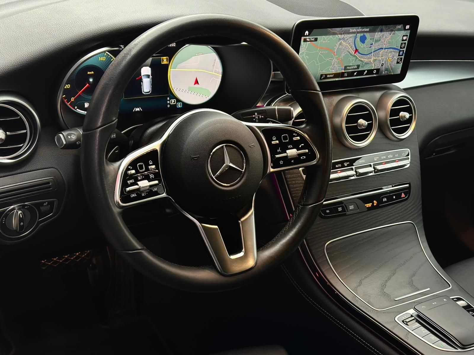 MERCEDES-BENZ GLC300 4M OFFROAD* MULTIBEAM#AHK#SHZ#360CAM#NAVI - Image 25