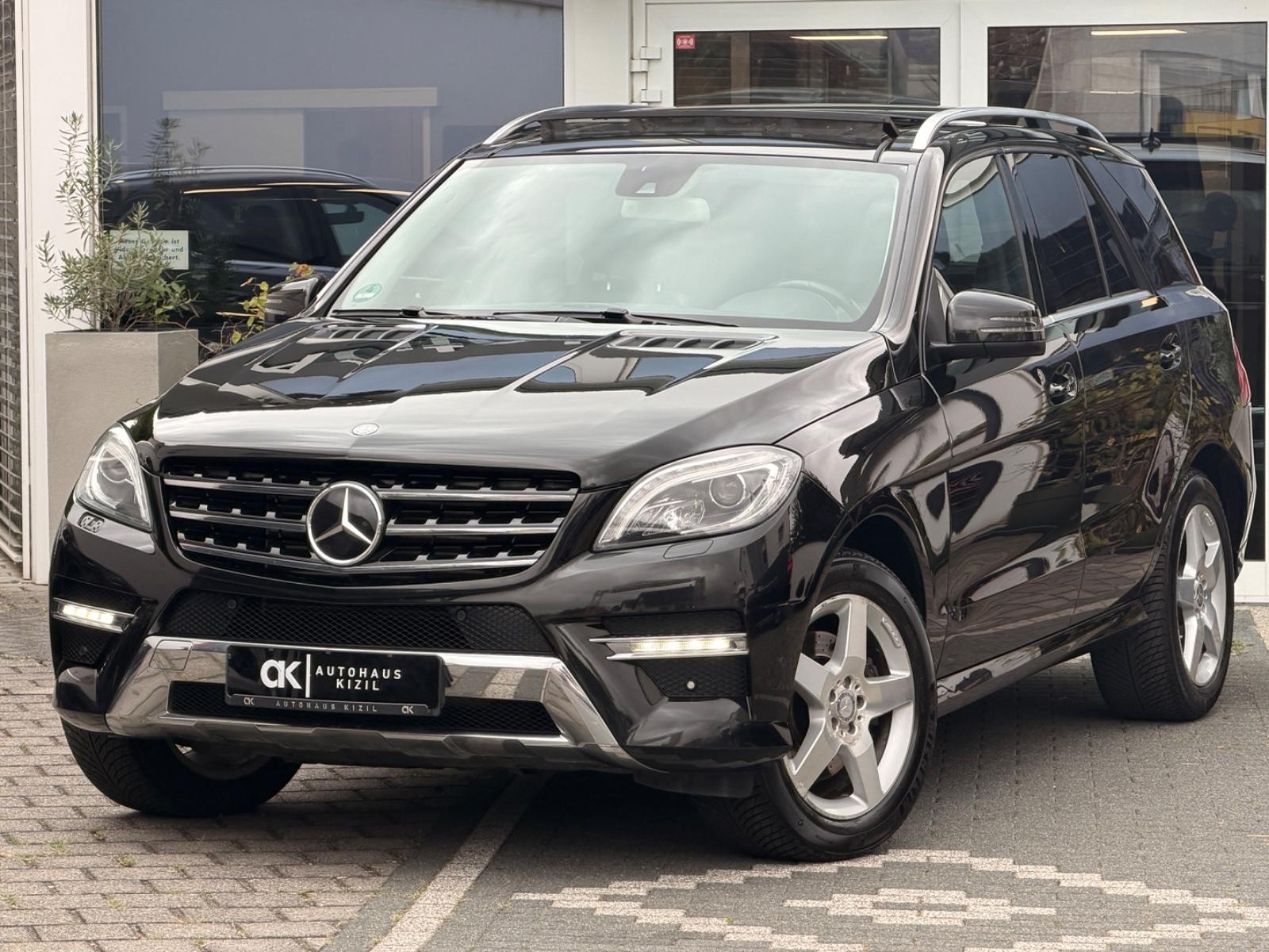 Mercedes-Benz ML 350 ML BlueTec 4Matic AMG*Pano.*AHK*