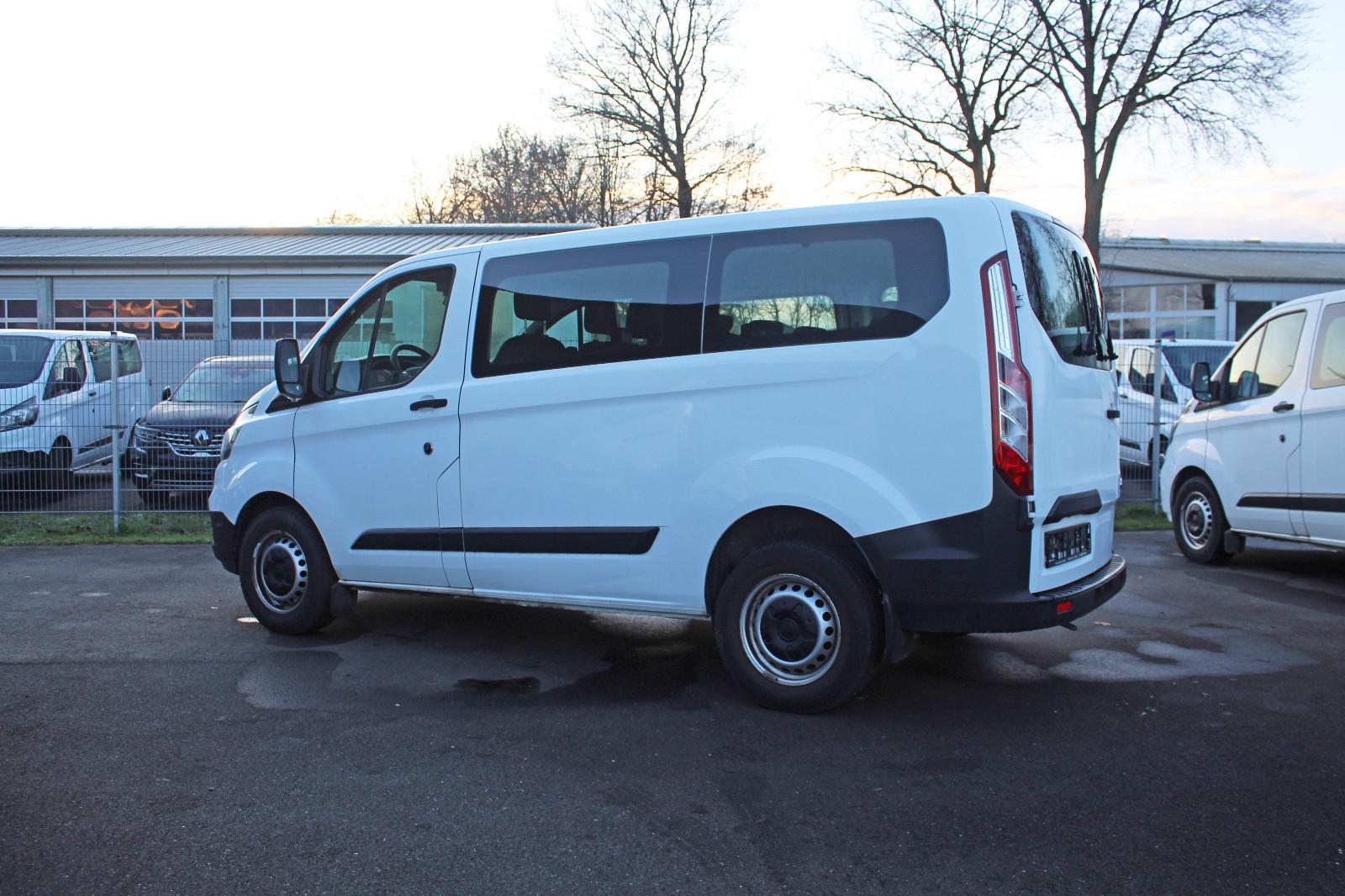 Ford Transit Custom Kombi 320 L1 (9 Sitzer), миниатюра 4