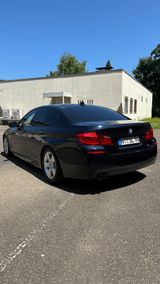 BMW 530 - BMW 5 Series aus 2011
