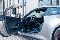 PORSCHE 992 GT3/ 1. HAND/ LIFT/ KAMERA/ APPROVED/ BOSE PORSCHE 992 GT3/ 1. HAND/ LIFT/ KAMERA/ APPROVED/ BOSE