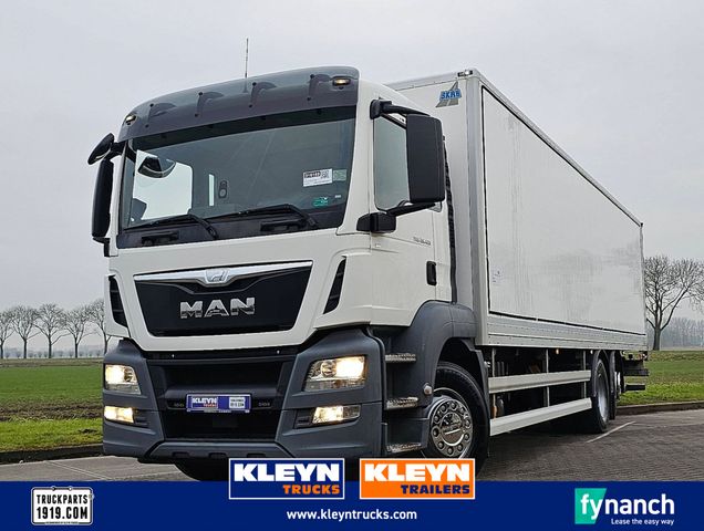 MAN 26.420 TGS 6X2-4 BL 2.5T LIFT