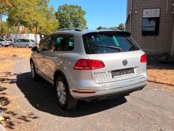 Volkswagen Touareg - 8
