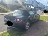 BMW Z4 2.2i - - BMW Z4 aus 2005: Cabrio