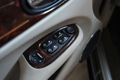 Fahrzeugabbildung Jaguar Daimler V8 erst 39.800 km *MwSt.*