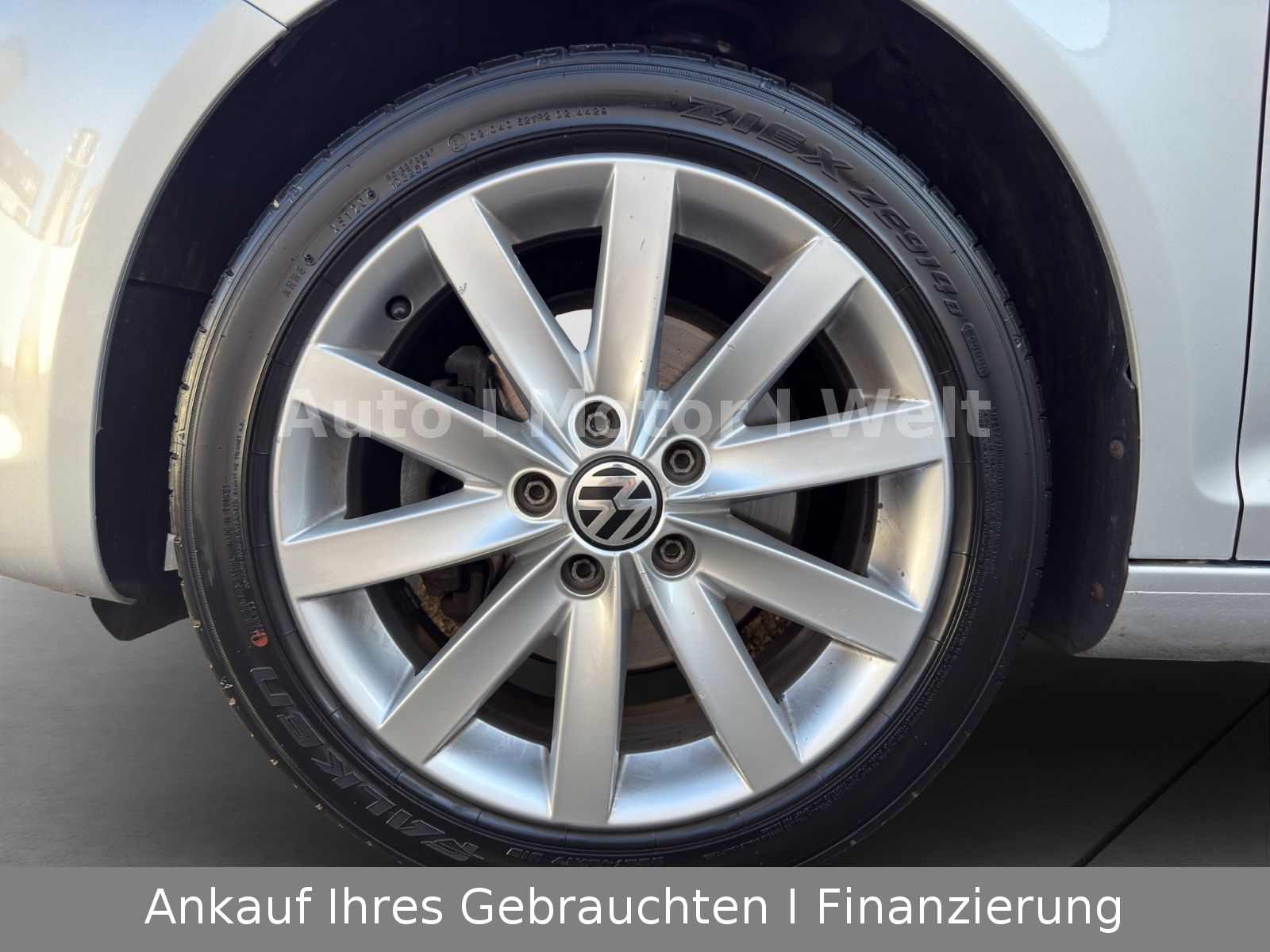 Fahrzeugabbildung Volkswagen Golf Plus VI Highline Neuer Motor von VW