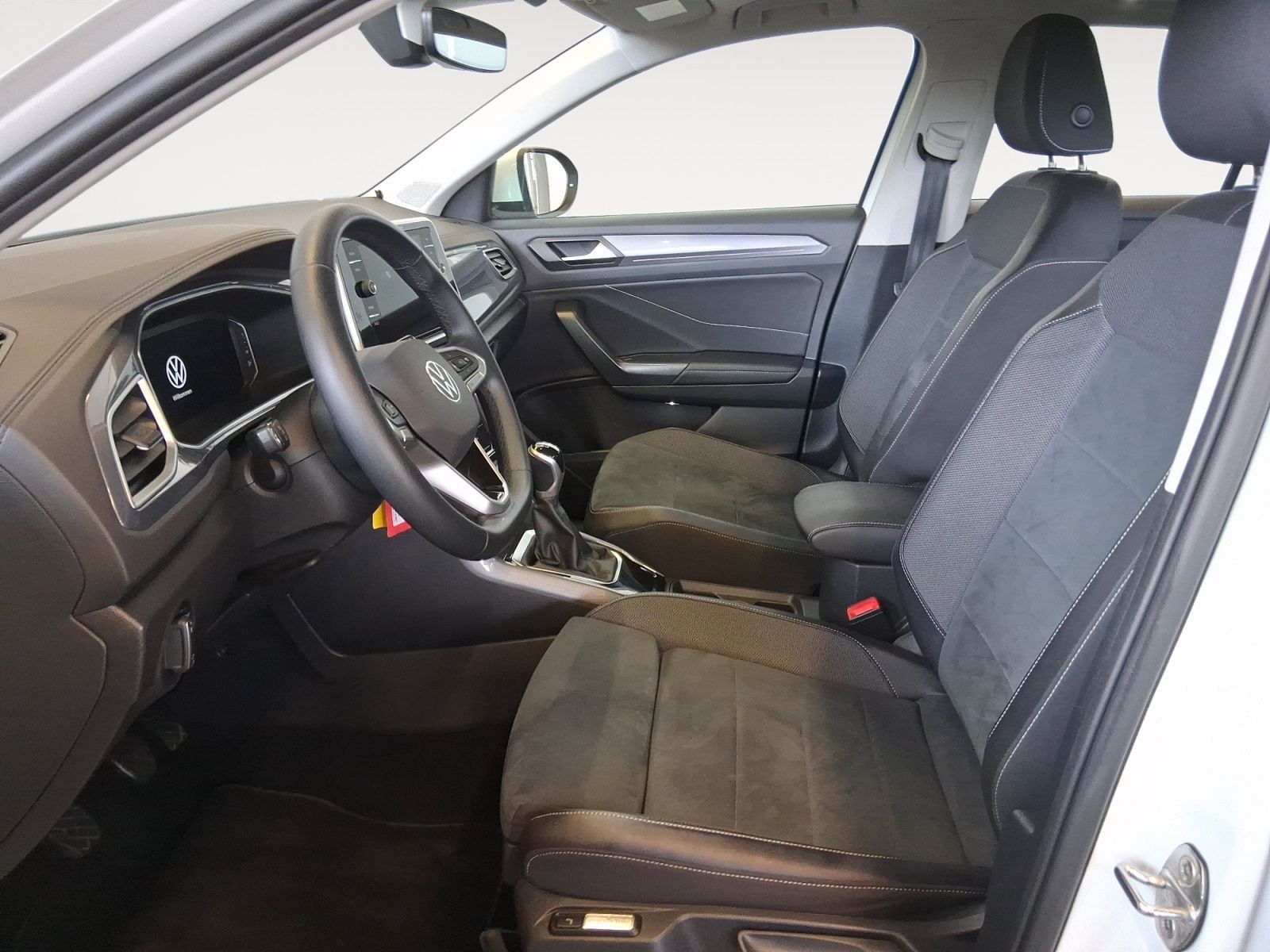 Volkswagen T-Roc - Bild 10