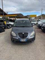 Lancia MUSA 1.3 Mjt 16V 95 CV S&S DPF Platino - Lancia MUSA Platino mit Diesel-Antrieb