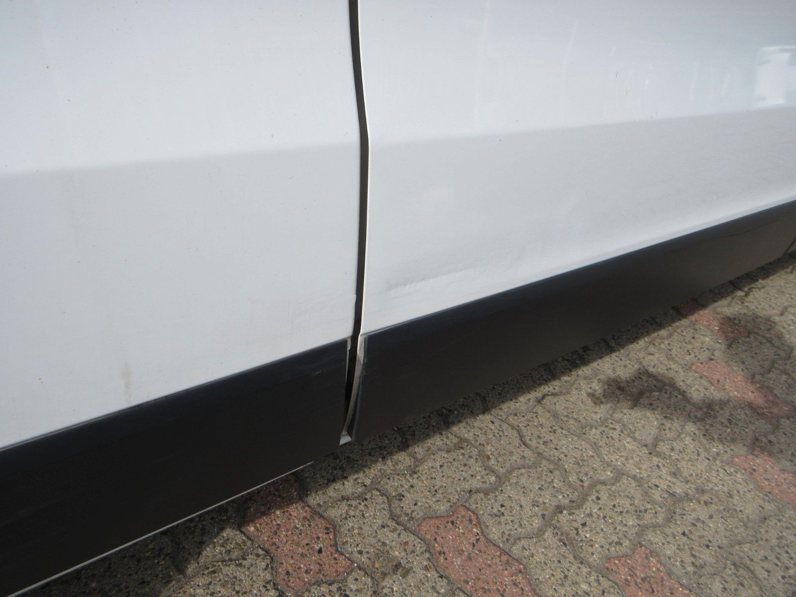 Fahrzeugabbildung Opel Vivaro Kasten L2H1  LED/PDC/TEMPOMAT