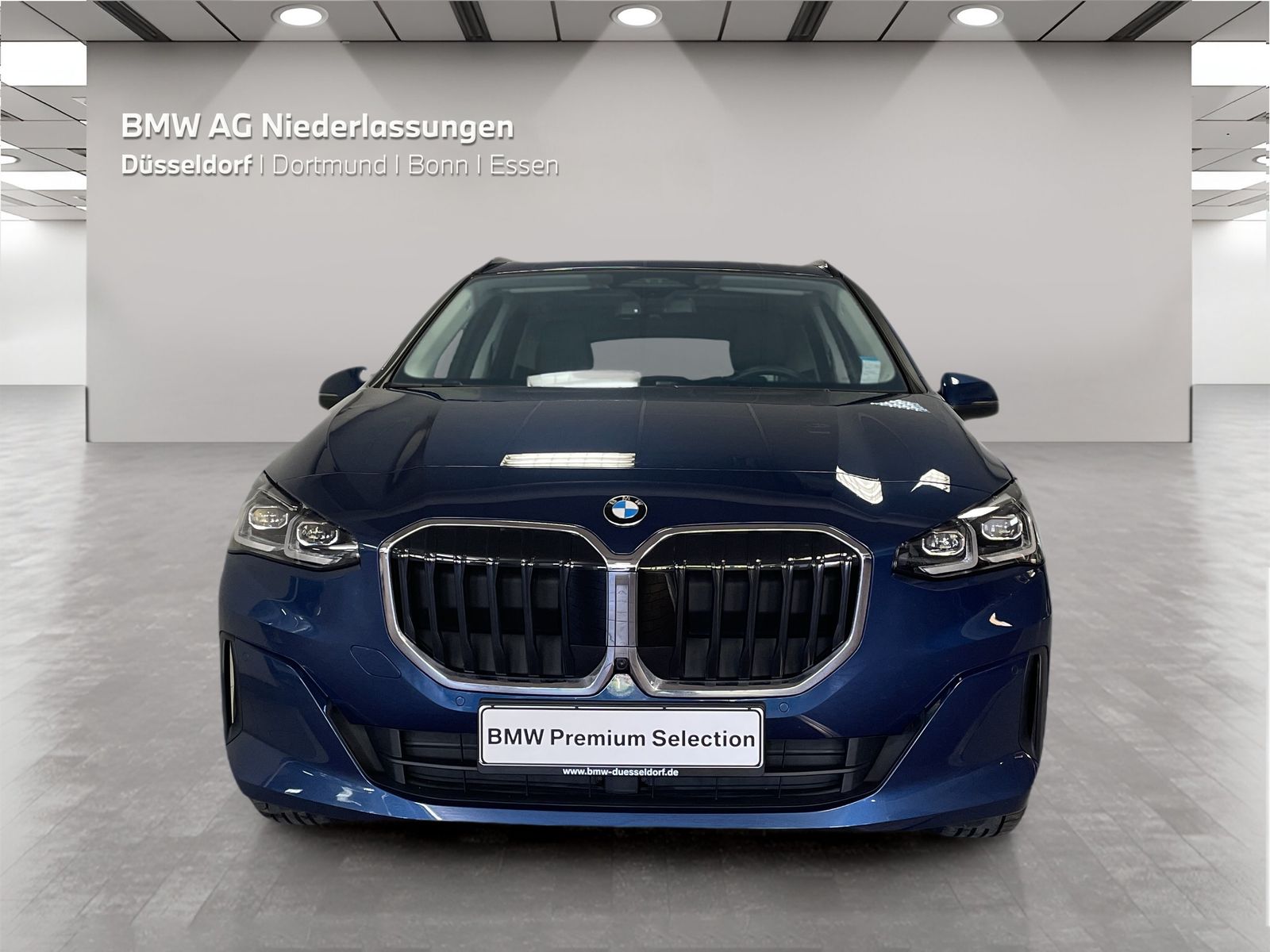 BMW 223 Active Tourer - Bild 8