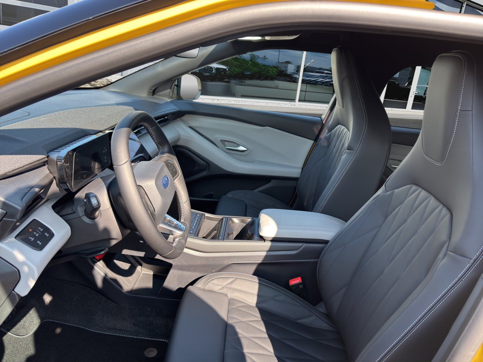 Fahrzeugabbildung Ford Capri eMotor 210 kW RWD Premium