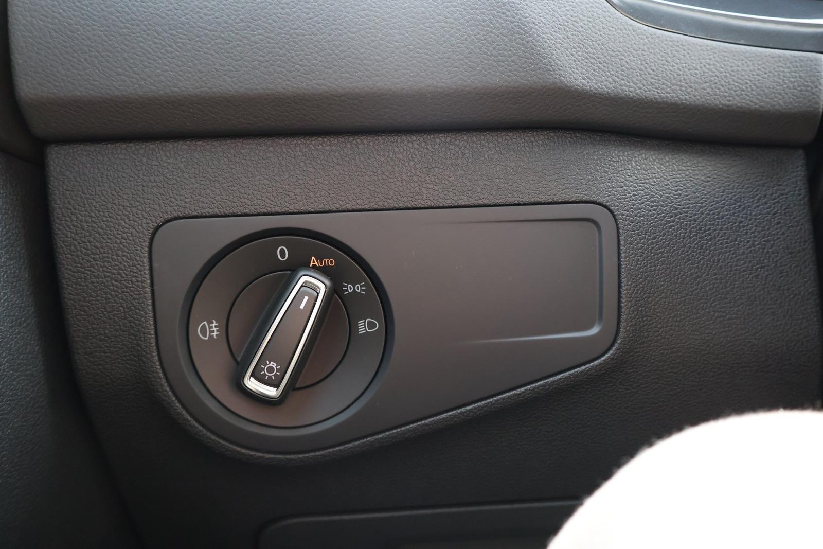Volkswagen Tiguan 1.5TSI United LED Navi ACC AHK PDC USB, миниатюра 28