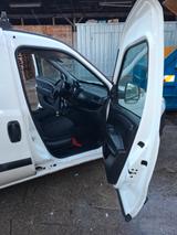 Opel Combo 1.3CDTI 70kW Selection L1H1 Selection - Opel Combo von privat