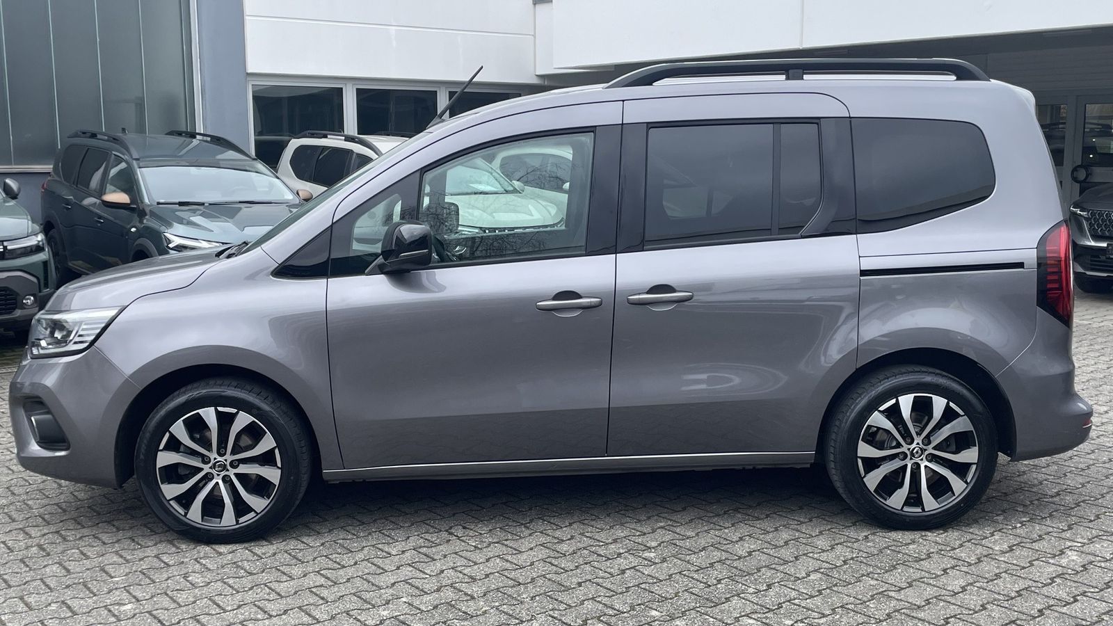 Fahrzeugabbildung Renault Kangoo Techno TCe 130 EDC