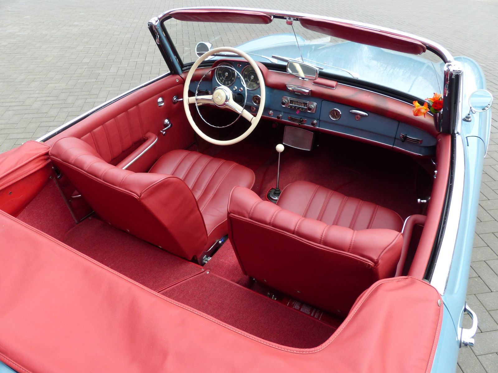 Fahrzeugabbildung Mercedes-Benz 190 SL