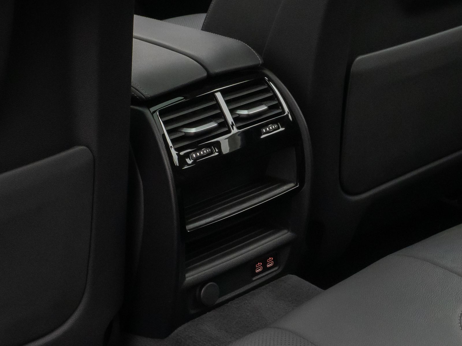 Fahrzeugabbildung BMW 530e Panorama Leder DAB H/K WLAN Stop&Go Alarm