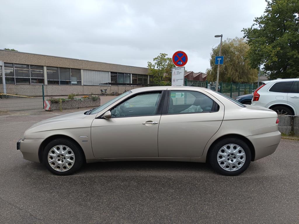 Alfa Romeo 156