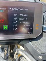 BMW R 1250 RT - MOTORRAD AUS DEM JAHR 2023