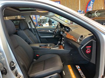 MYAUTOCENTER – Gebraucht- und Jahreswagen mit Werkstattservice in Pfaffenhofen Mercedes-Benz C 220 CDI BlueEfficiency *BiXenon*Schiebed*TÜV*