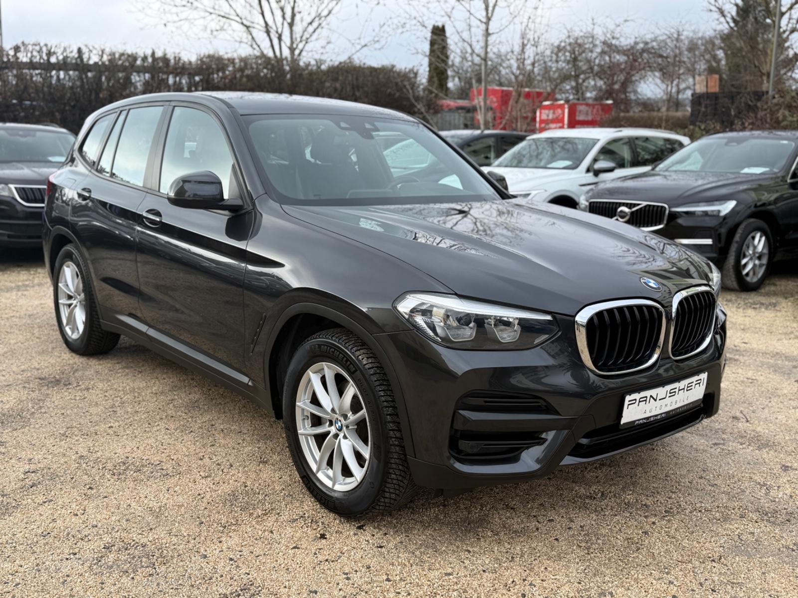 BMW X3 xDrive20d Advant Driving Assistant AHK Leder