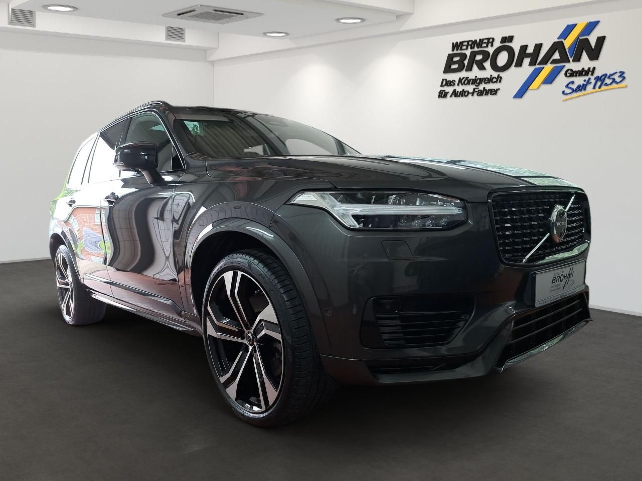 Fahrzeugabbildung Volvo XC90 T8 AWD Ultra Dark Plug-In Hybrid *B&W*Luft*