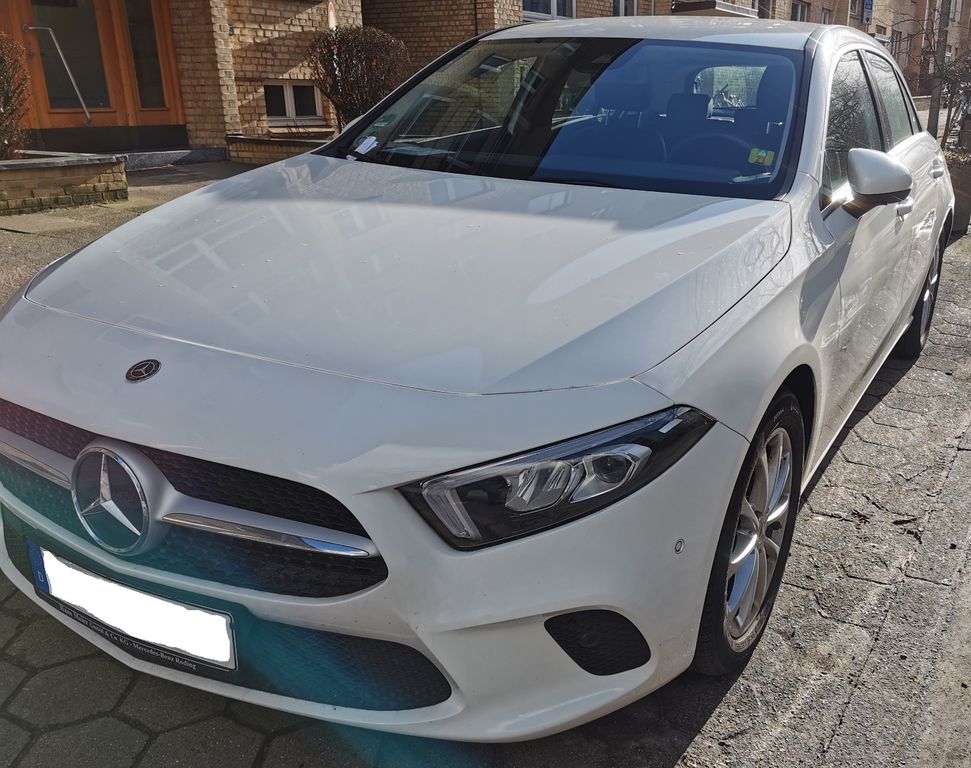Image of Mercedes-Benz A 220