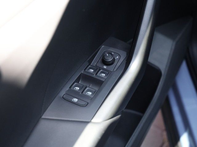 Volkswagen T-Cross - Bild 10