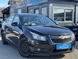 Chevrolet Cruze 1.8 LT+Automatik+Finanzierung - gebrauchte Chevrolet Cruze aus dem Jahr 2011