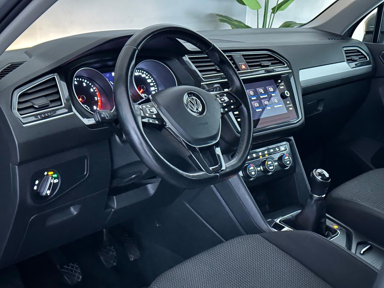 Volkswagen Tiguan Trendline BMT/App-Connect/PDC/Temp./18"