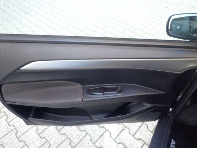 Fahrzeugabbildung Aixam Crossline S9 Rückfahrkamera Bluetooth Radio Elek