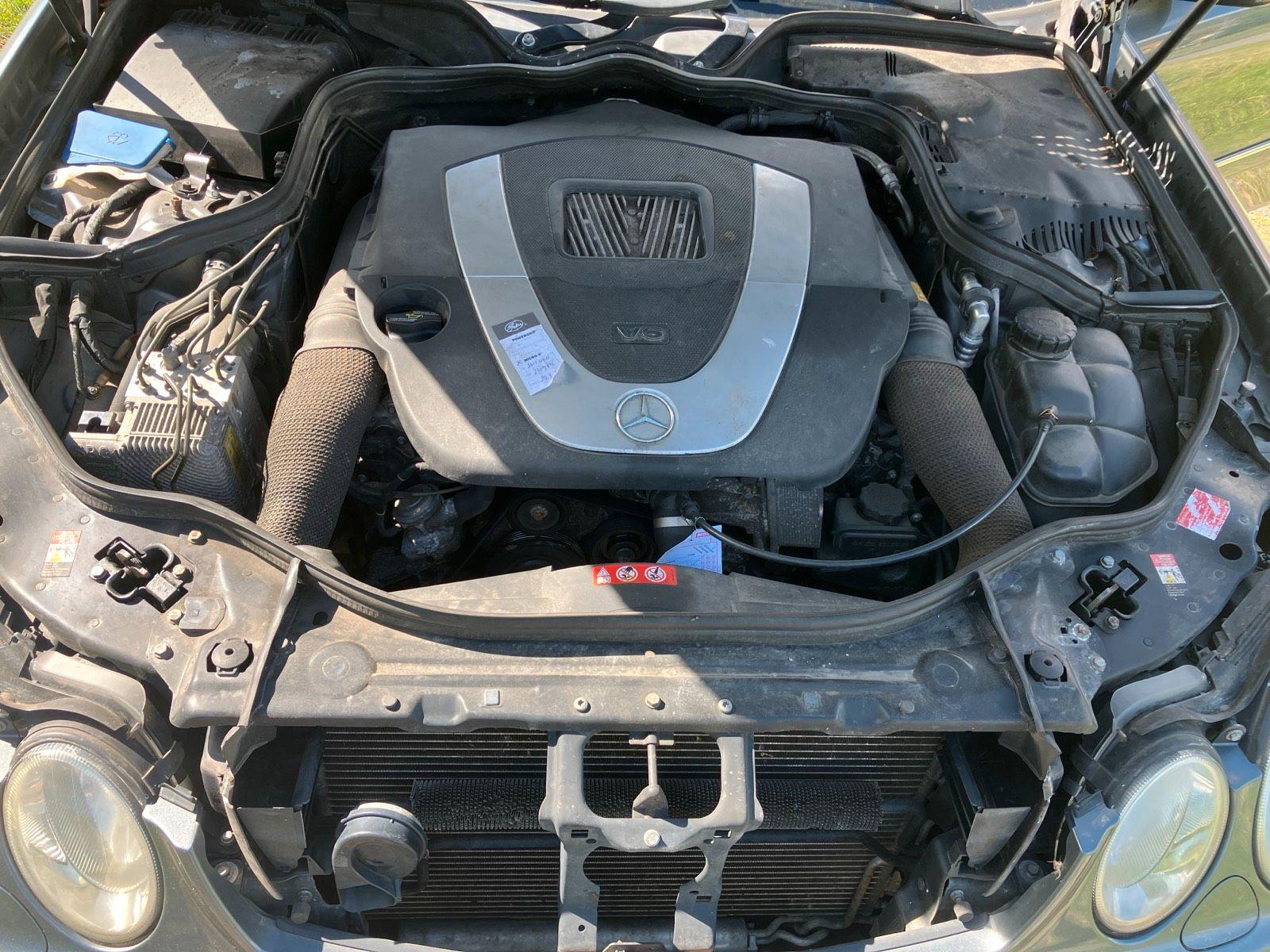 Mercedes-Benz E280 2005 — photo 8