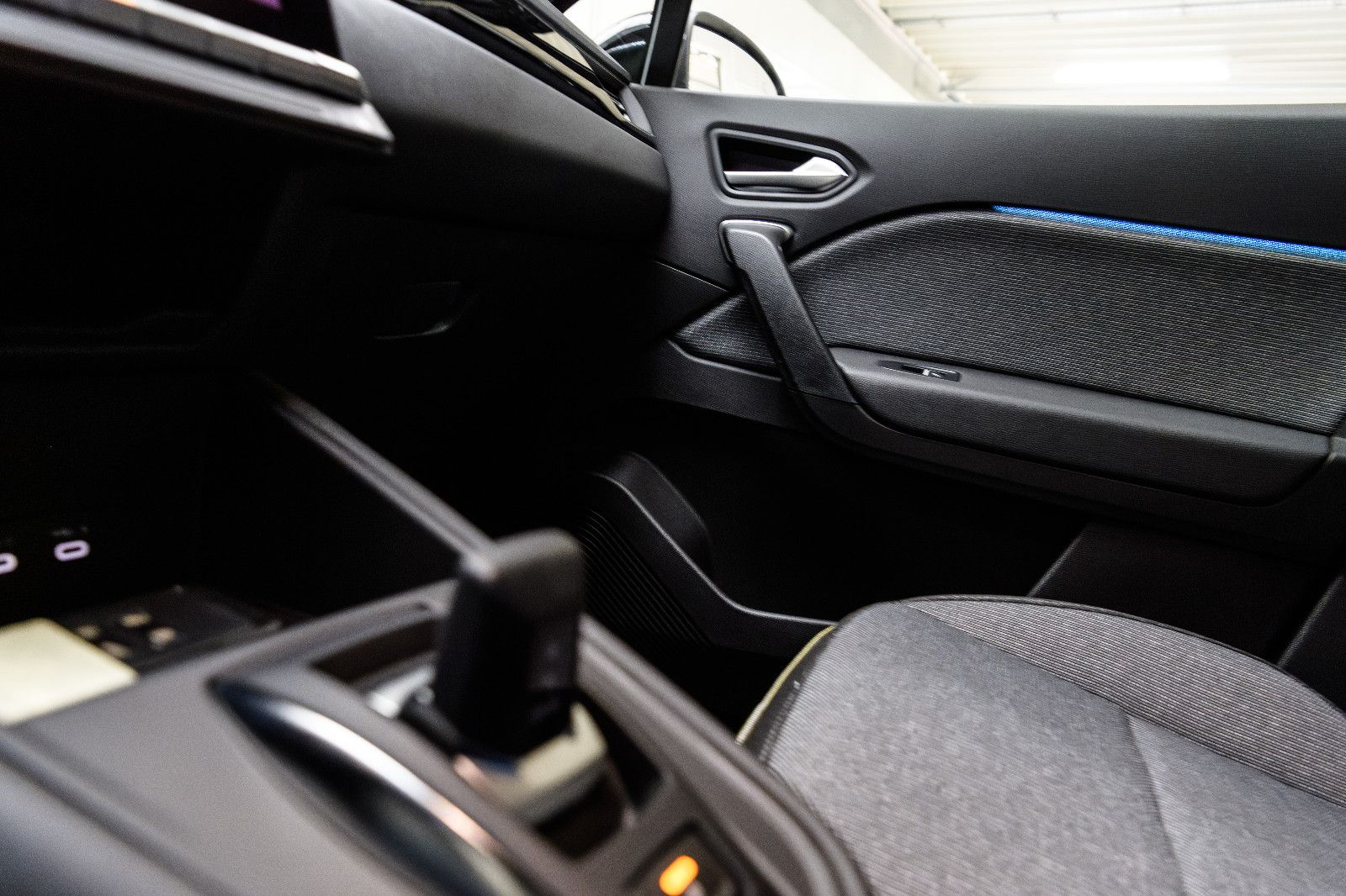 Fahrzeugabbildung Mitsubishi Grandis 1.8  *intro Edition