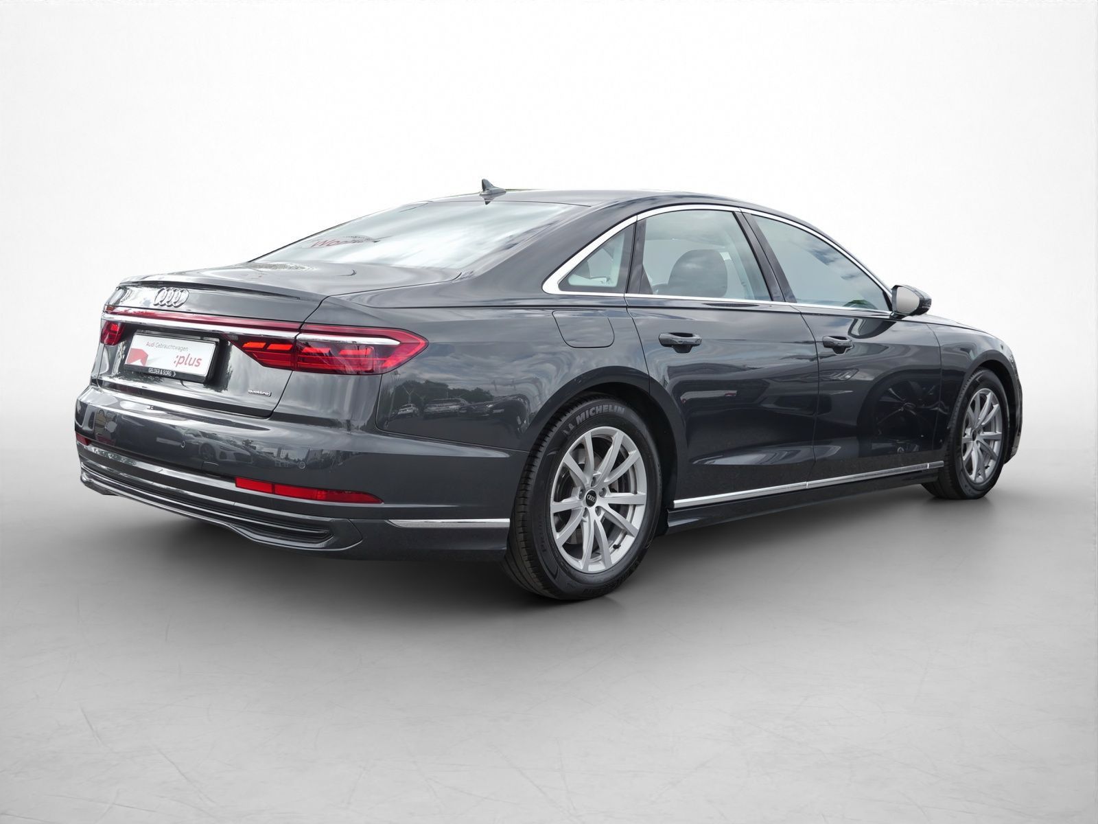Audi A8 - Bild 18